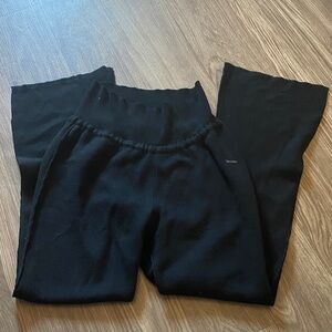 UNIF Black Knit Flare Pants Size Large – Cozy Sweater Lounge Pants
